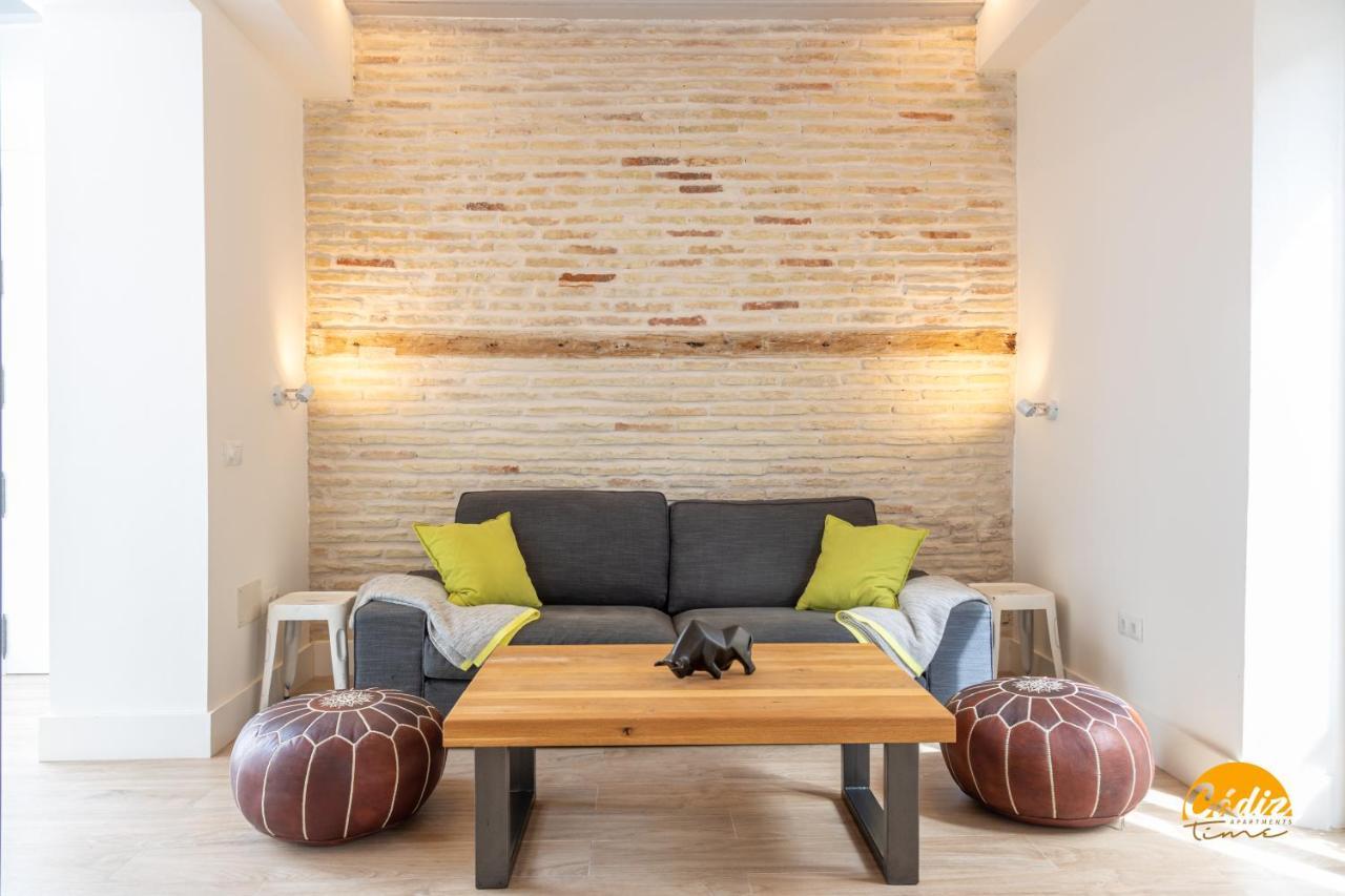 Tiles Home By Cadiz Time 外观 照片