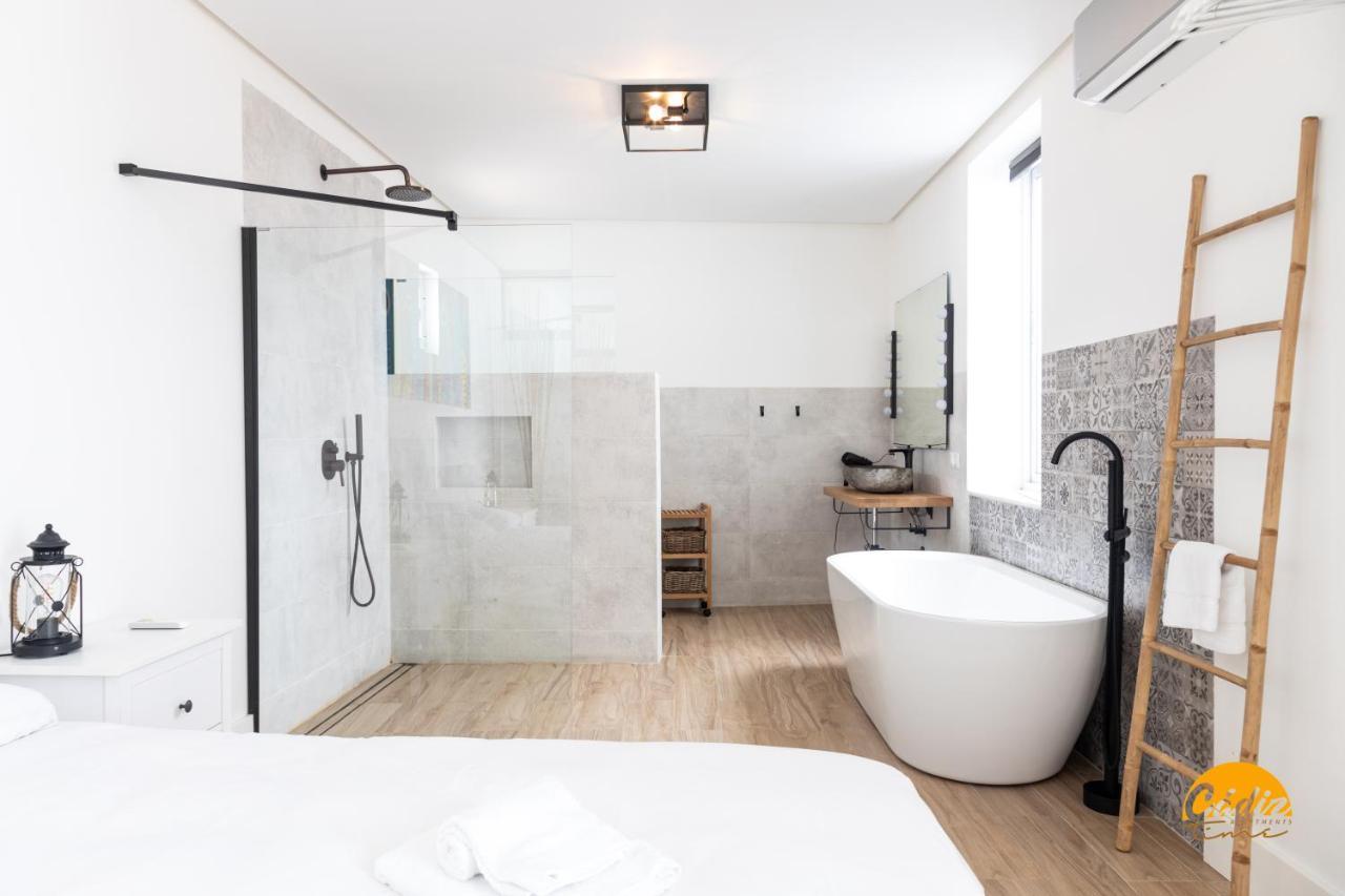 Tiles Home By Cadiz Time 外观 照片