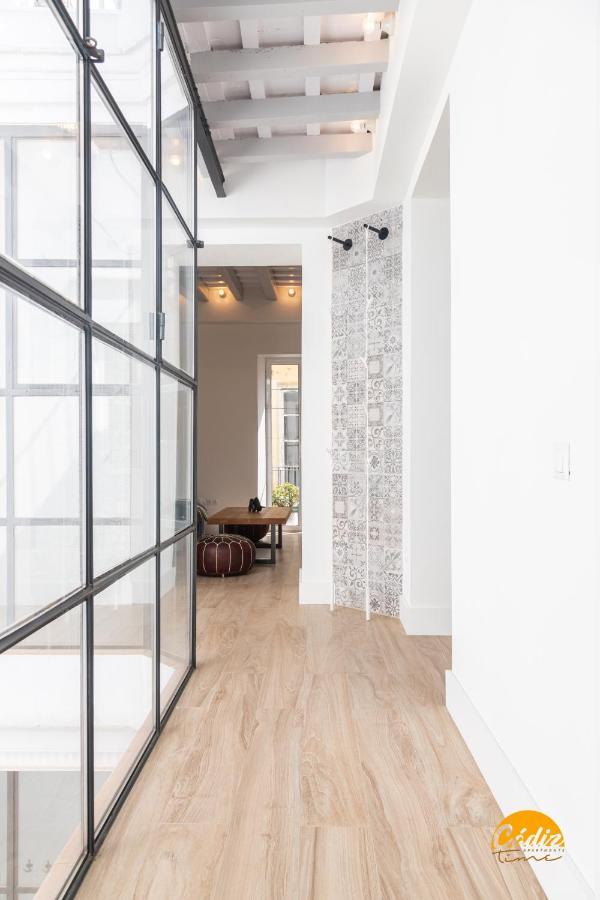 Tiles Home By Cadiz Time 外观 照片